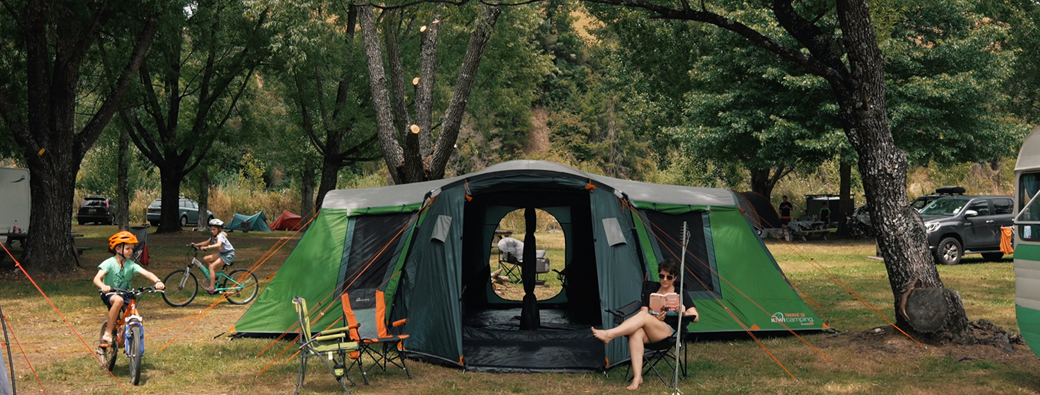 Kiwi Camping Takahe 10 Blackout Family Tent